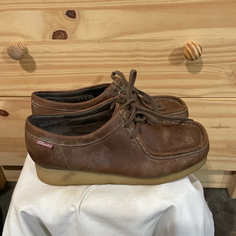 Clarks Wallabees